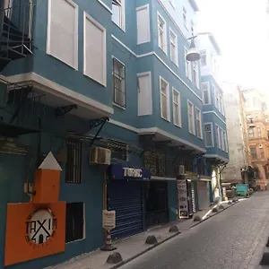  Hostel Taxım Türkiye