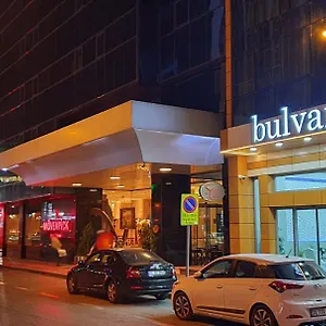 فندق Bulvar